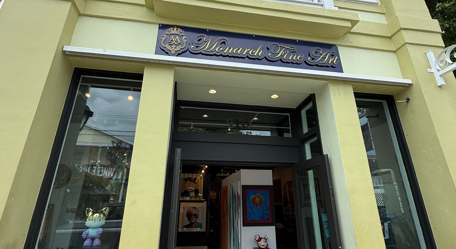 About Monarch Fine Art: Bold Taste, Refined Eye